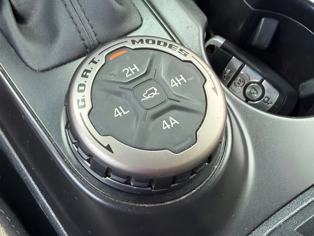 Used 2022 Orange Ford Wildtrak image 26