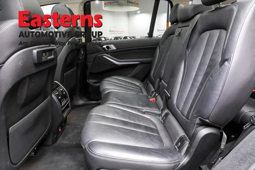 Used 2022 Gray BMW xDrive40i image 21