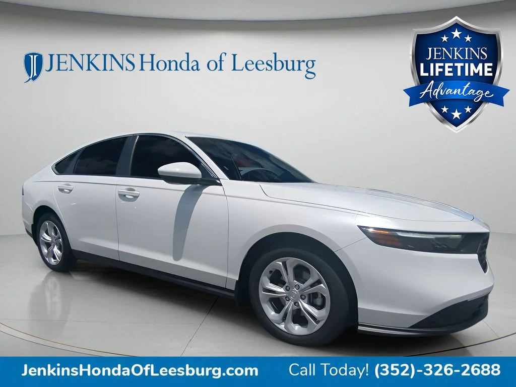 New 2026 Platinum White Pearl Honda LX image 16