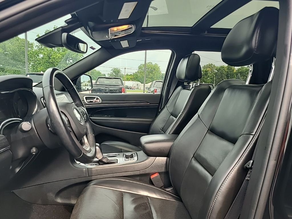 Used 2020 Black Jeep Limited image 7