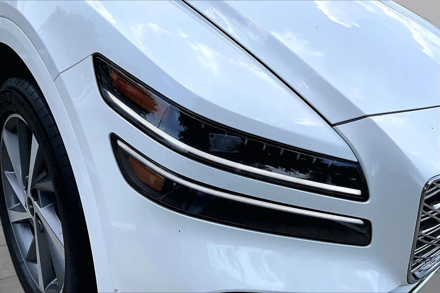 Certified Used 2026 Uyuni White Genesis 2.5T Advanced image 27