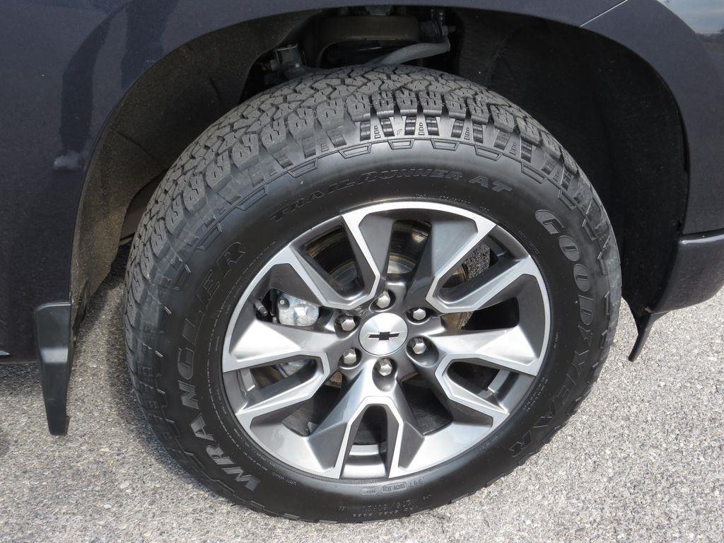 Used 2023 Ash Chevrolet RST image 13