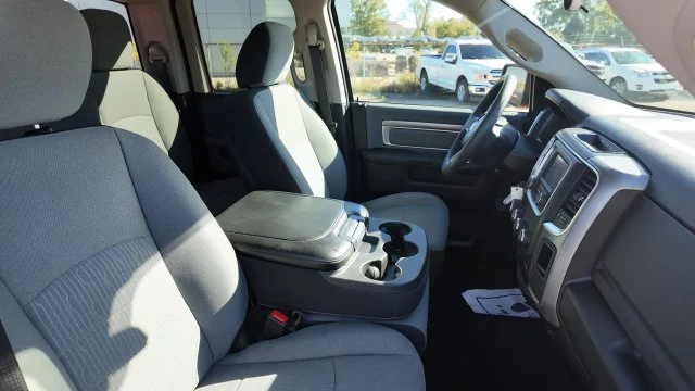 2024 RAM Ram 1500 Classic SLT - Photo 13