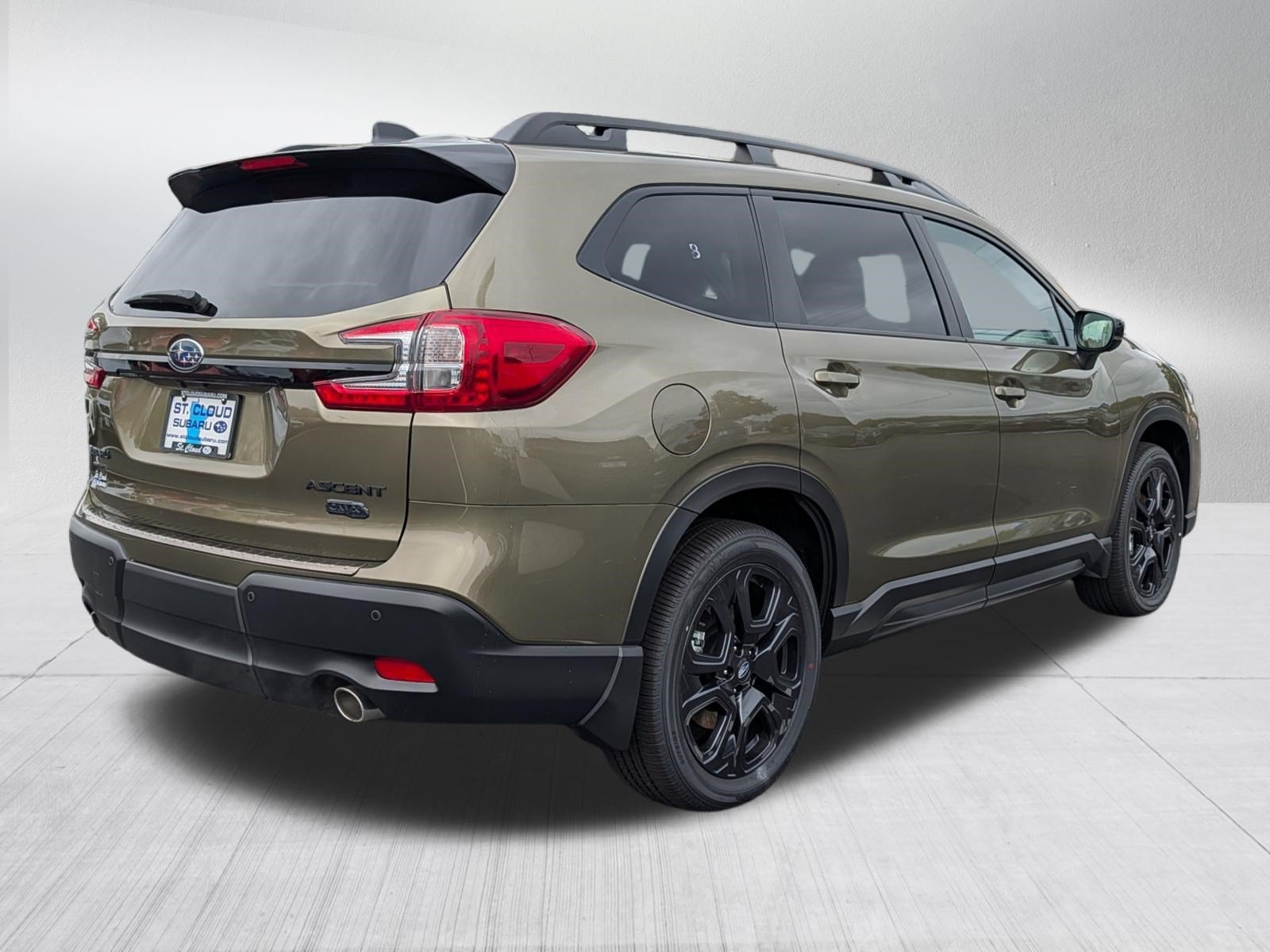 New 2026 AUTUMN GREEN METALLIC Subaru Onyx Edition Touring 7-Passenger image 4