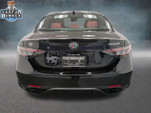 Used 2024 Black Alfa Romeo  image 5