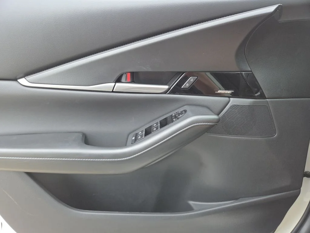 2026 Mazda CX-30 Premium - Photo 16