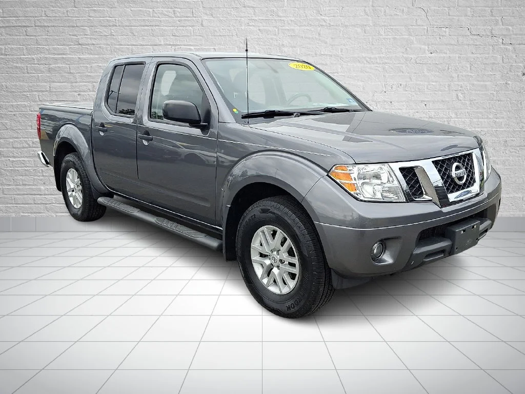 Certified Used 2020 Gun Metallic Nissan SV image 3