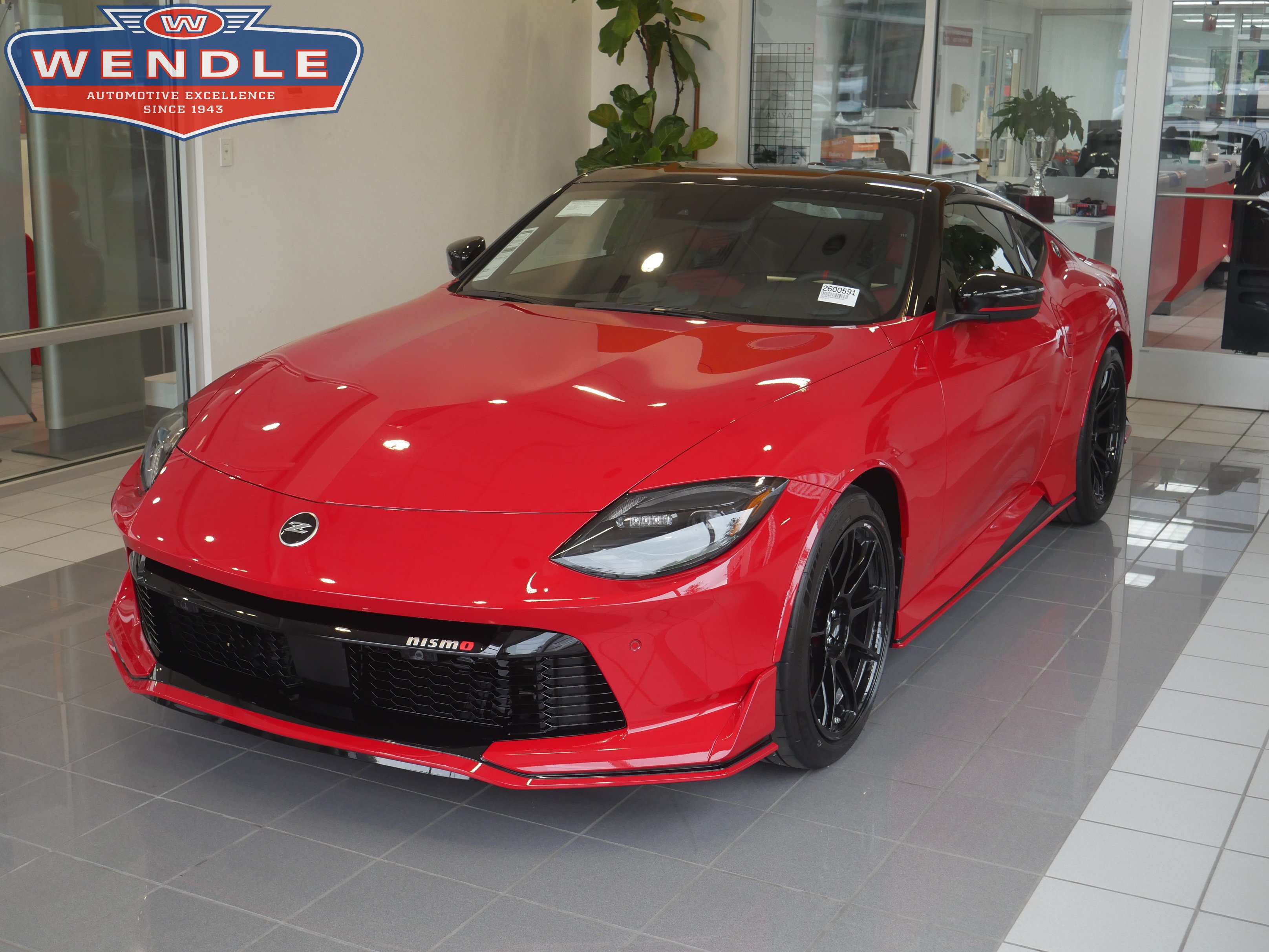 New 2027 Solid Red / Super Black Two-tone Nissan NISMO® image 1