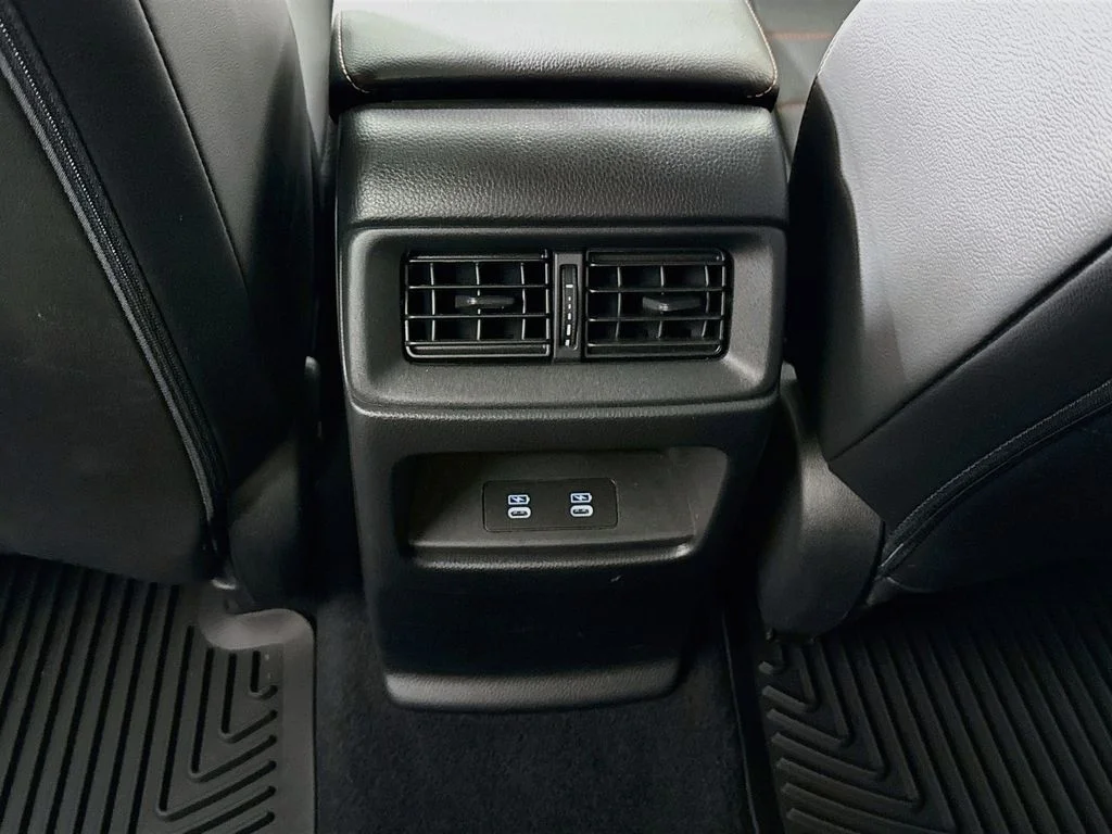 Used 2025  Honda Sport Touring image 27