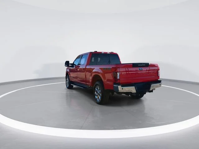 Used 2021 Red Ford Lariat image 6