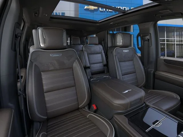 New 2026 Glacier White Tricoat GMC Denali Ultimate image 17