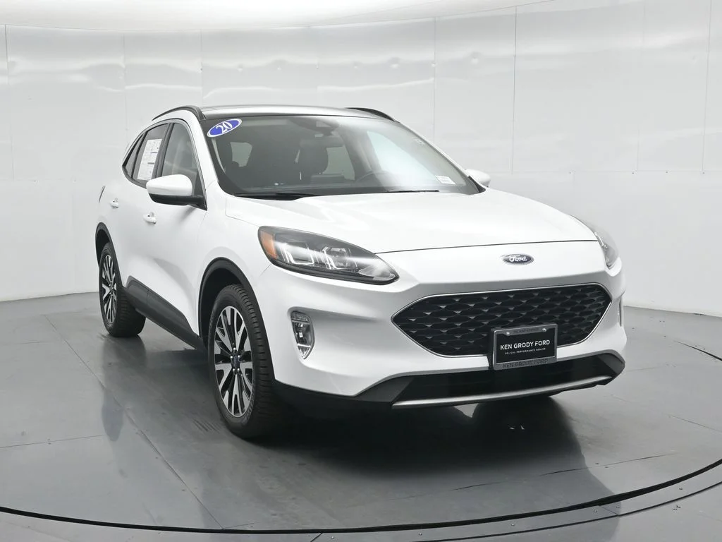 Certified Used 2020 White Ford SEL image 23