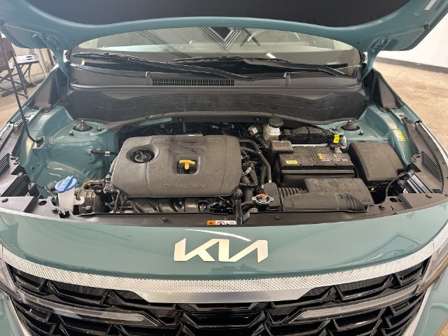 Used 2025 Blue Kia S image 19