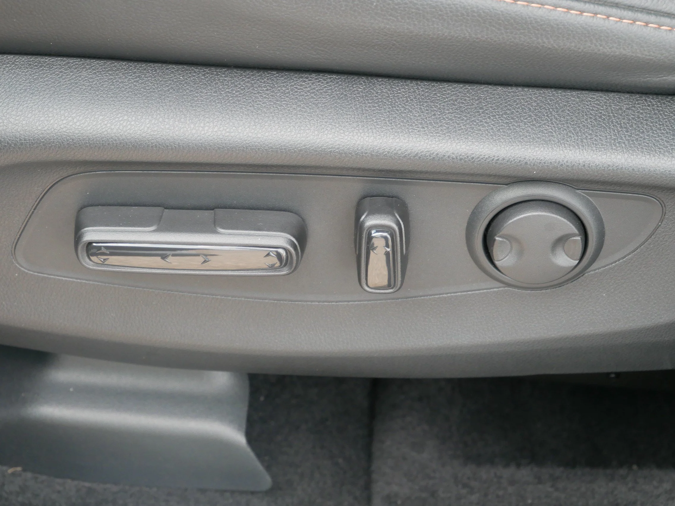 2025 Honda CR-V Sport Touring - Photo 20