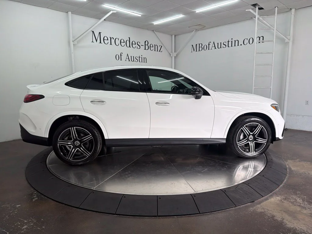 New 2027 White Mercedes-Benz GLC 300 Coupe image 8