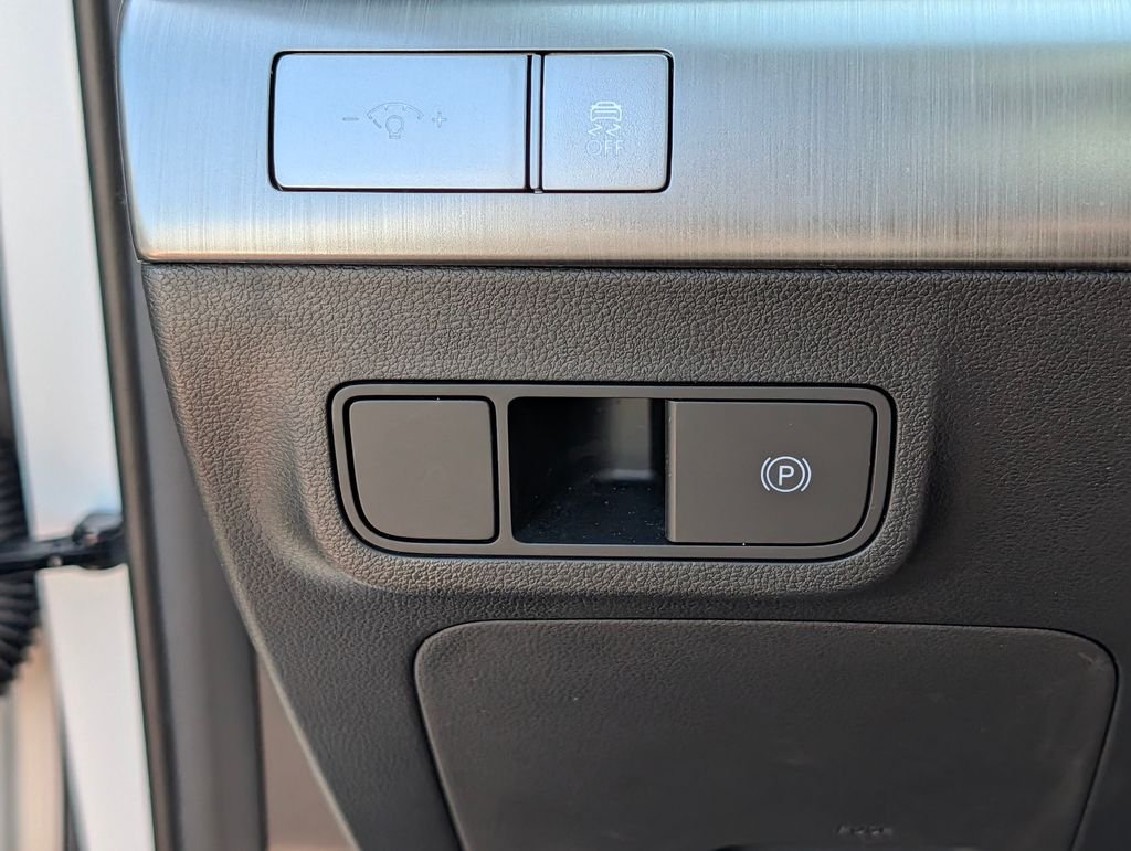 2024 Hyundai Kona EV SEL - Photo 30