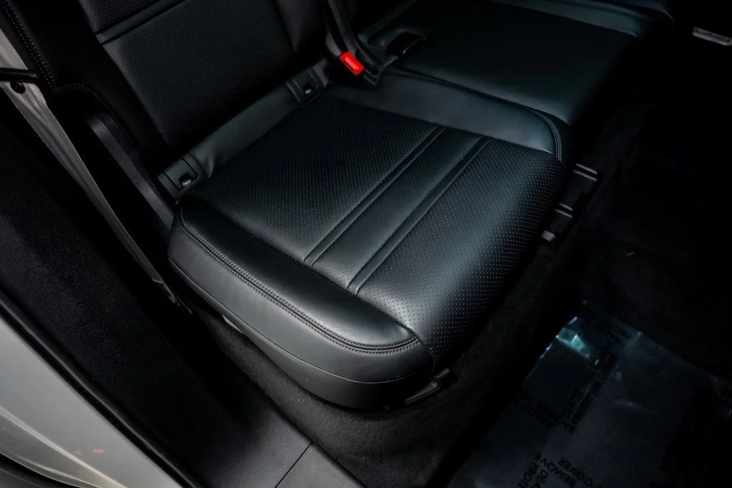 Used 2022  Porsche S Platinum Edition image 33