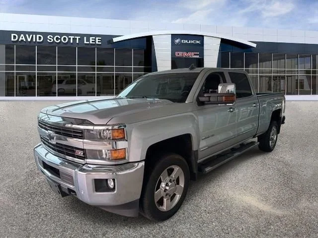 Used 2016 SILVER ICE METALLIC Chevrolet LTZ image 3