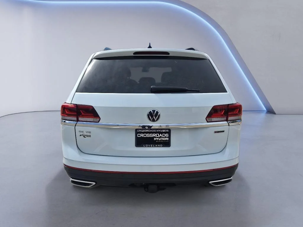 Used 2022 Pure White Volkswagen 3.6L V6 SE w/Technology image 5