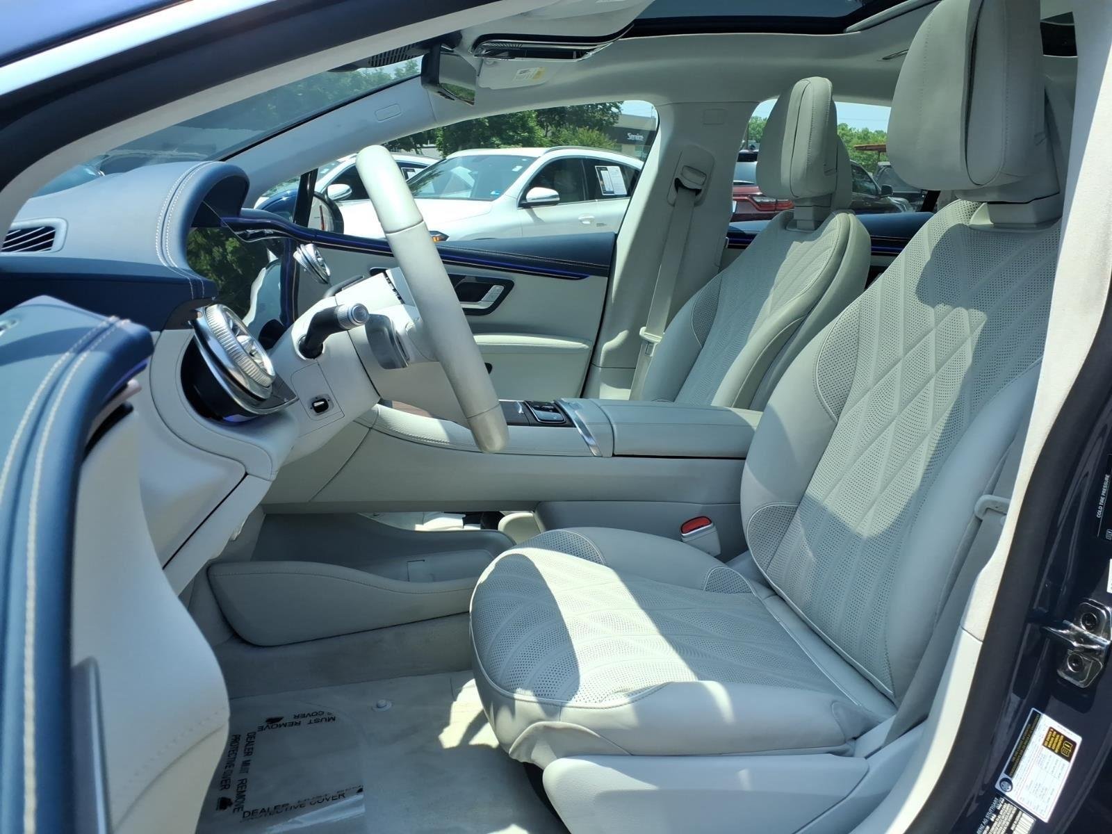 Used 2023 Twilight Blue Metallic Mercedes-Benz EQS 580 image 21