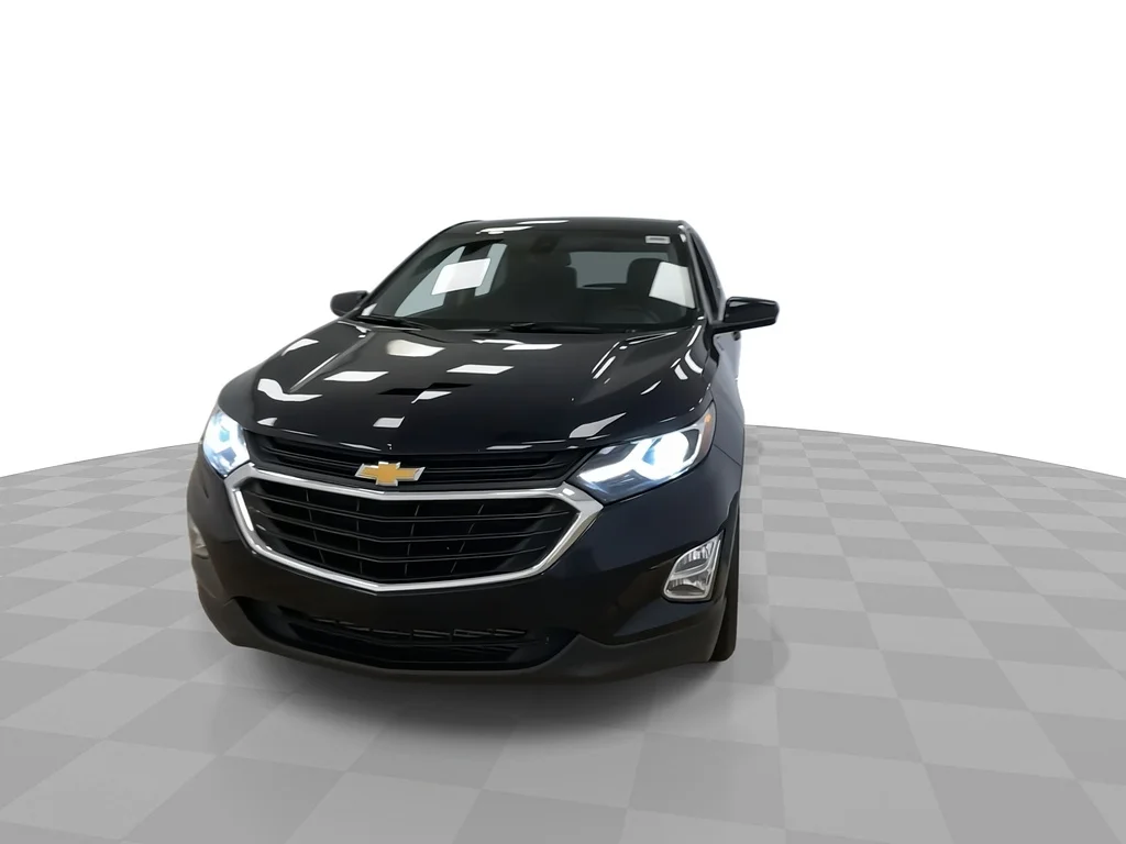 Used 2020 BLUE Chevrolet LT image 4