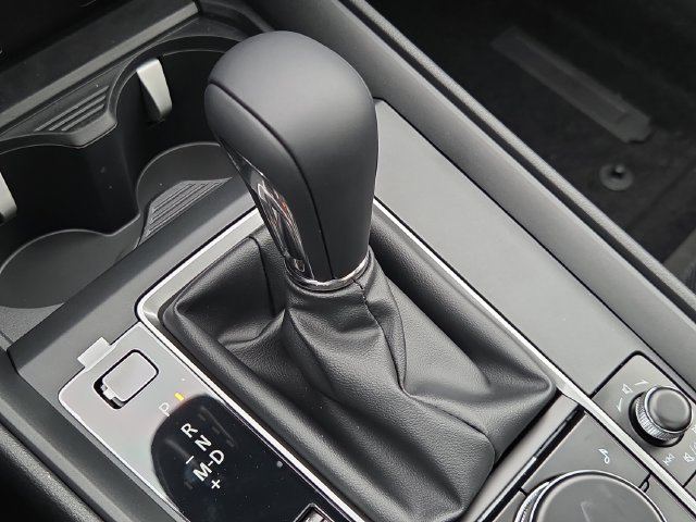 New 2026 Wind Chill Pearl Mazda 2.5 S Preferred AWD image 19