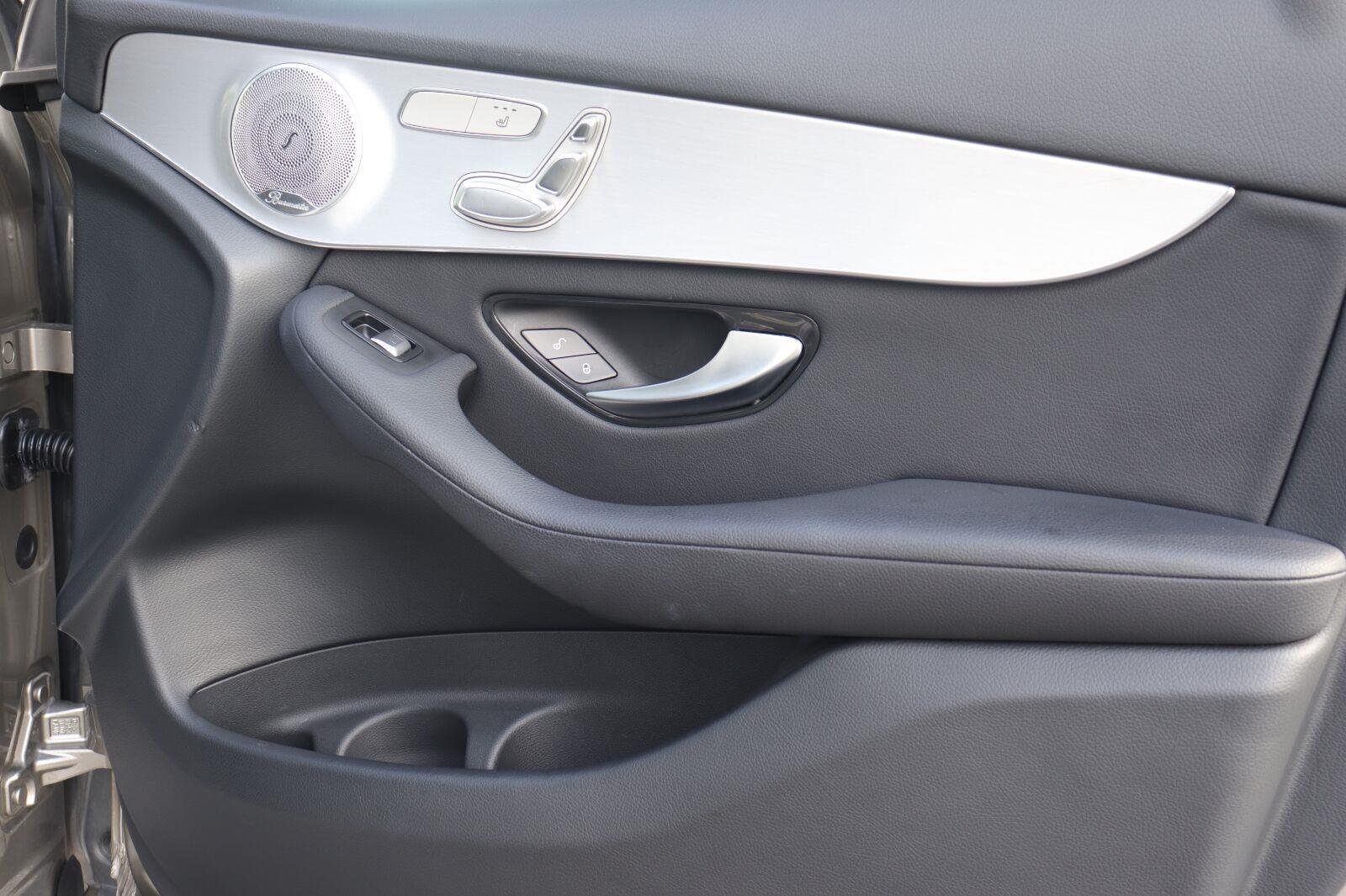 Used 2019 Mojave Silver Metallic Mercedes-Benz GLC 300 image 15