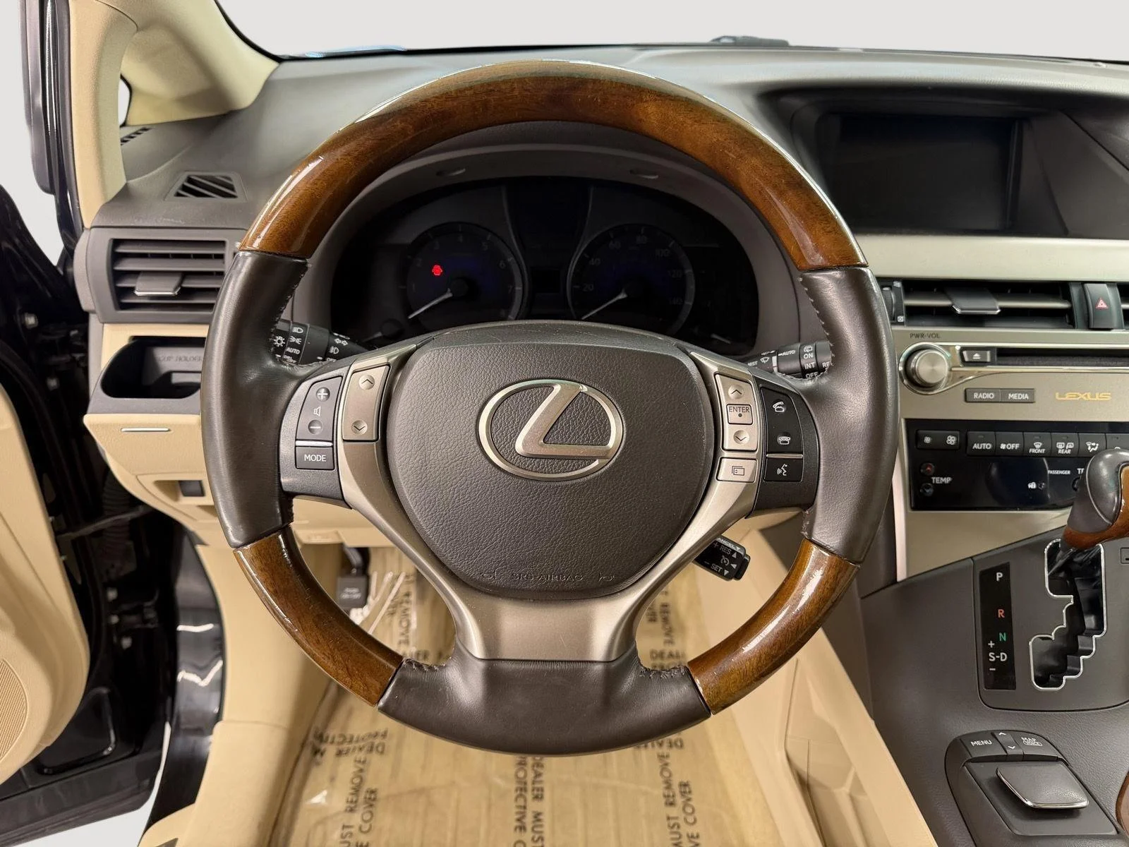 Used 2013 Obsidian Lexus Base image 10