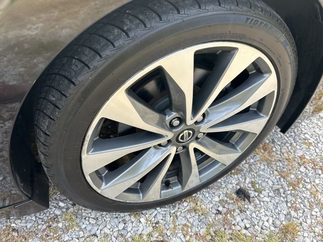 2021 Nissan Maxima SL - Photo 12