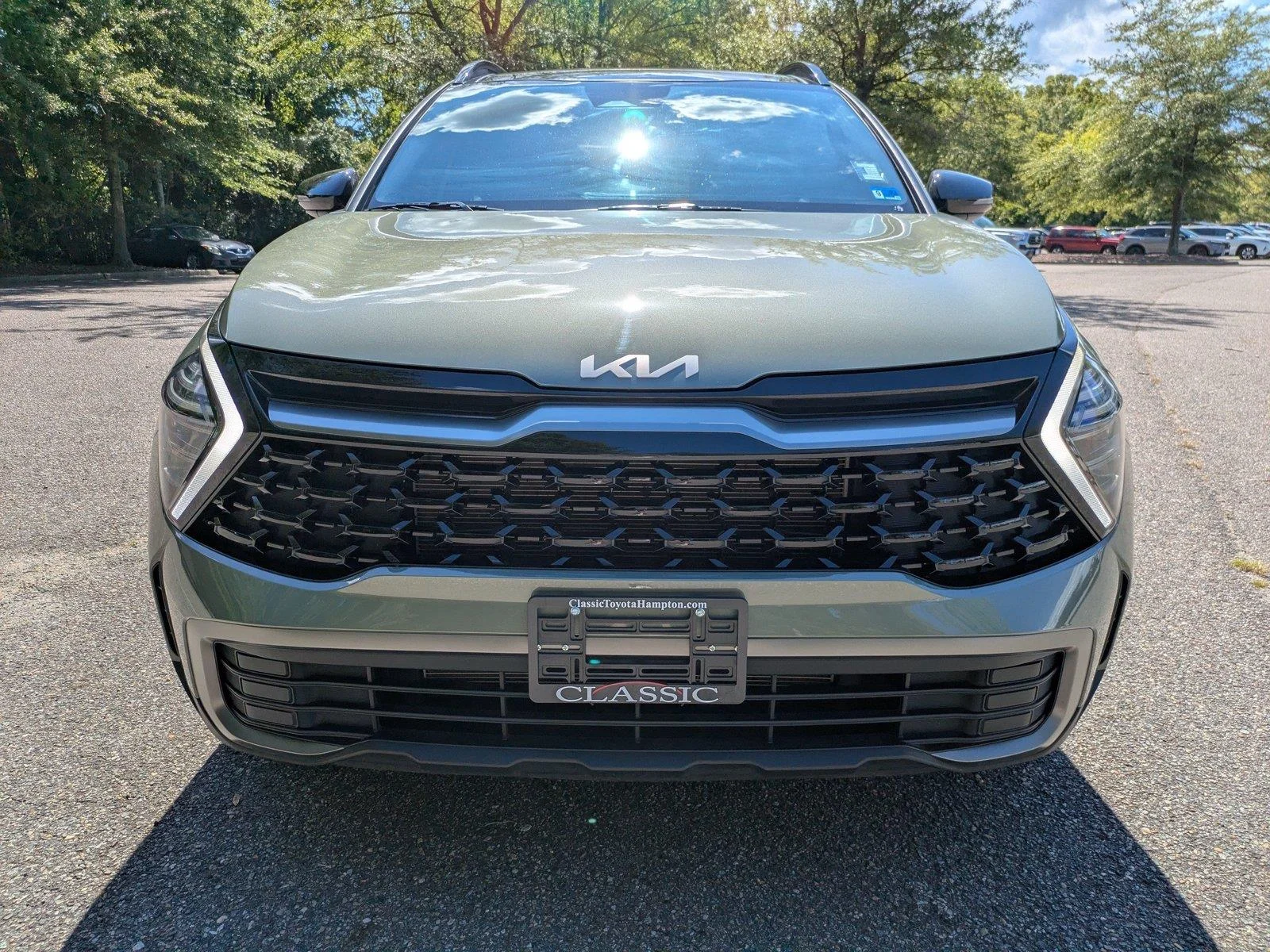 Used 2024 Jungle Green Kia X-Line image 9