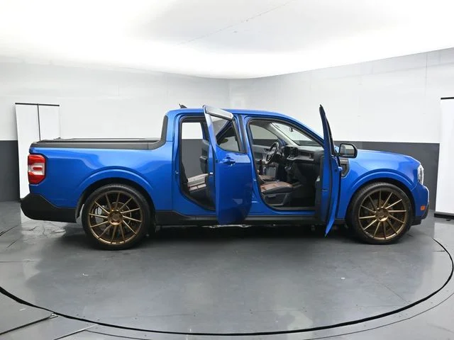 Used 2022 Blue Ford Lariat image 35