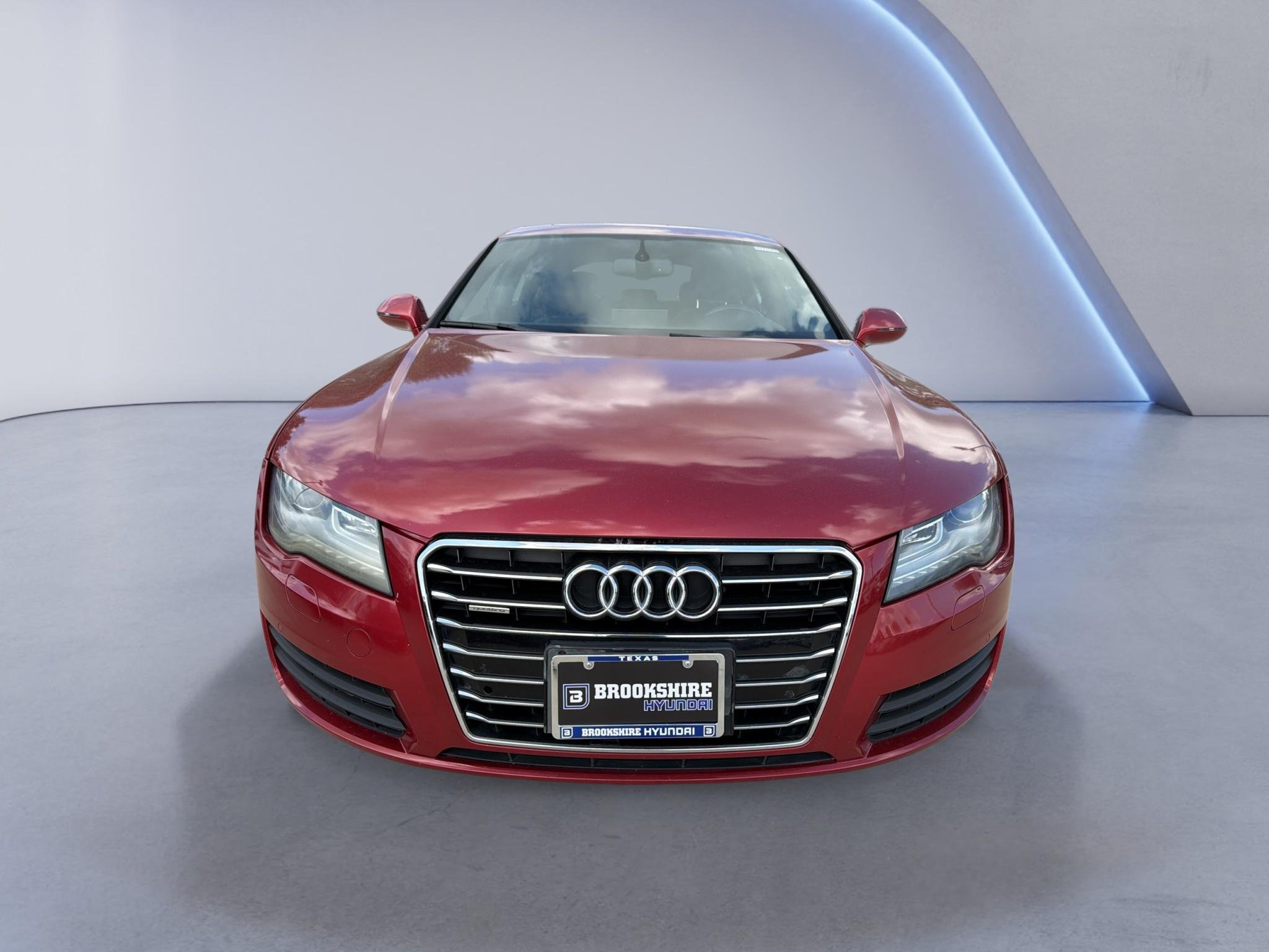 Used 2013 Garnet Red Pearl Effect Audi 3.0 Premium Plus image 2