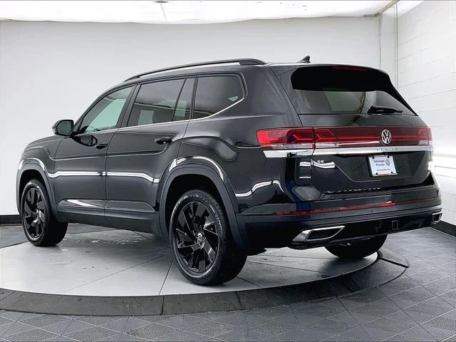 New 2026 Black Volkswagen SE w/Technology image 3