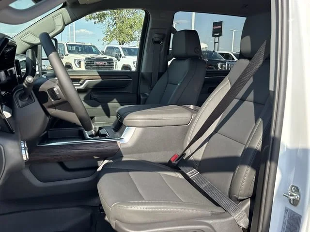 2026 GMC Sierra 2500HD SLT - Photo 18