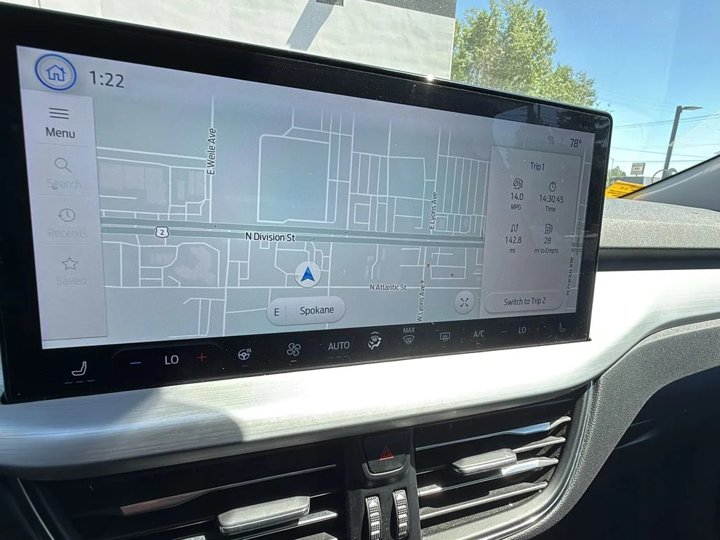 Used 2024 Carbonized Grey Metallic Ford Platinum image 19