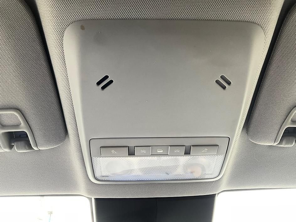 Used 2020 Silver Chevrolet LT image 24