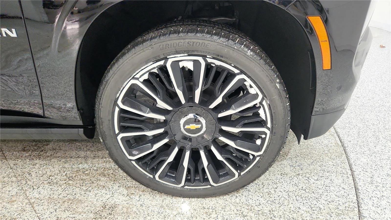 2026 Chevrolet Suburban High Country - Photo 13
