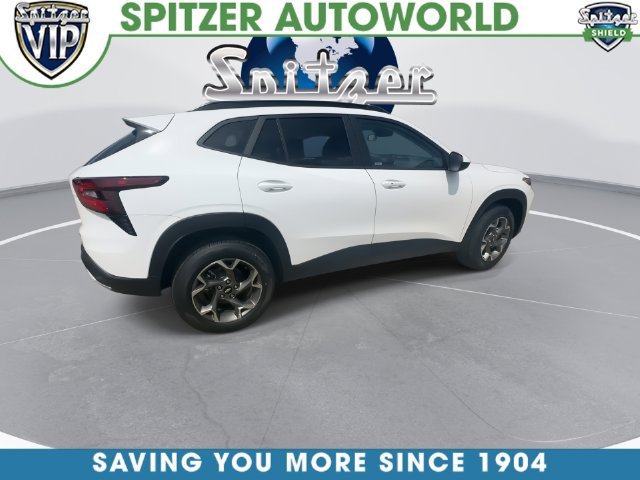 2026 Chevrolet Trax LT - Photo 14
