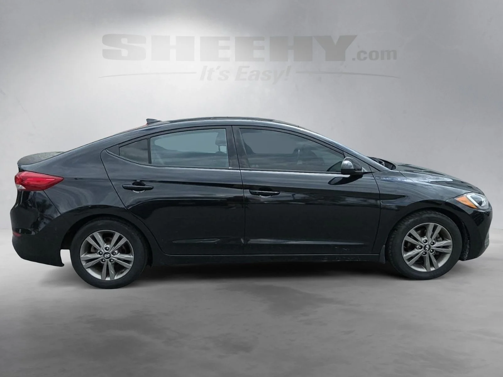 Used 2018 Black Hyundai Value Edition image 8