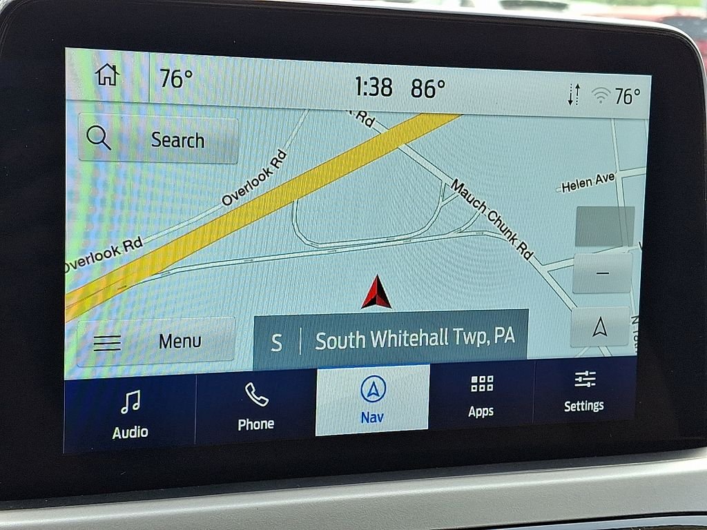 Used 2022 Gray Ford SE image 18