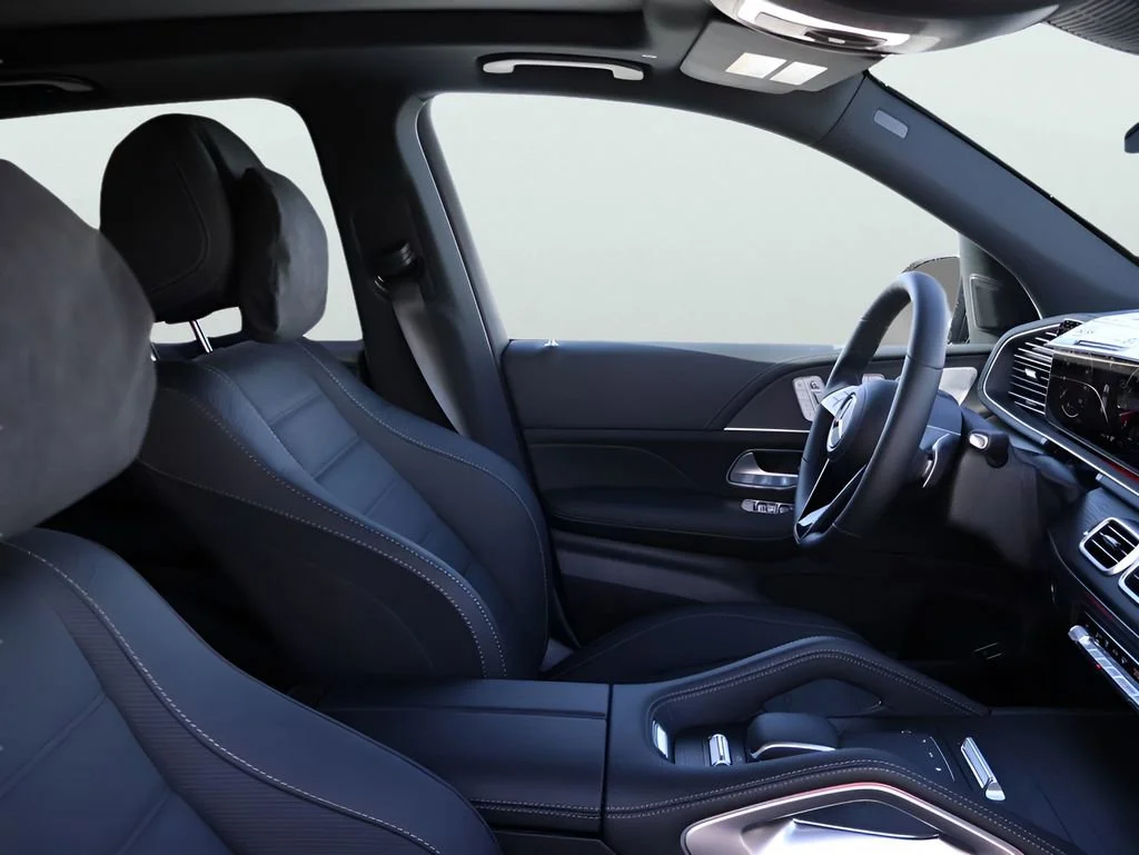 New 2026 Obsidian Black Metallic Mercedes-Benz GLE 580 image 48