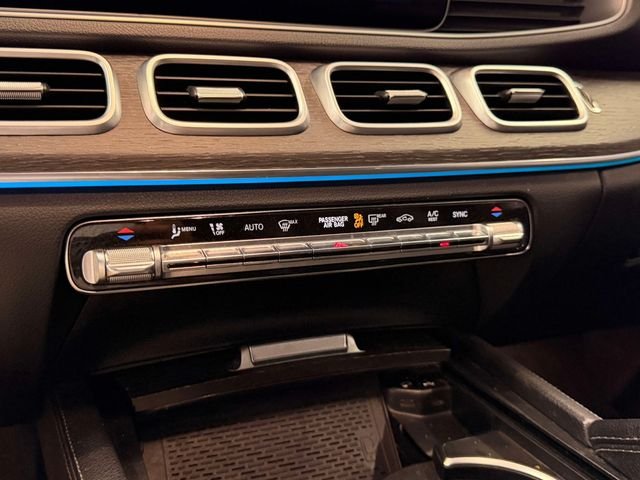 Used 2020 White Mercedes-Benz GLE 350 image 30