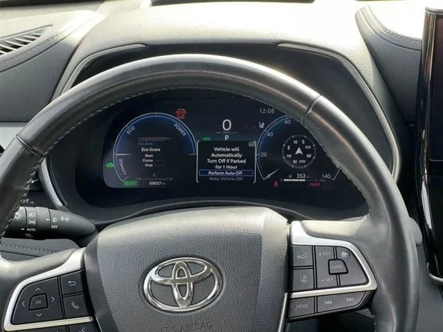 2024 Toyota Highlander Platinum - Photo 16