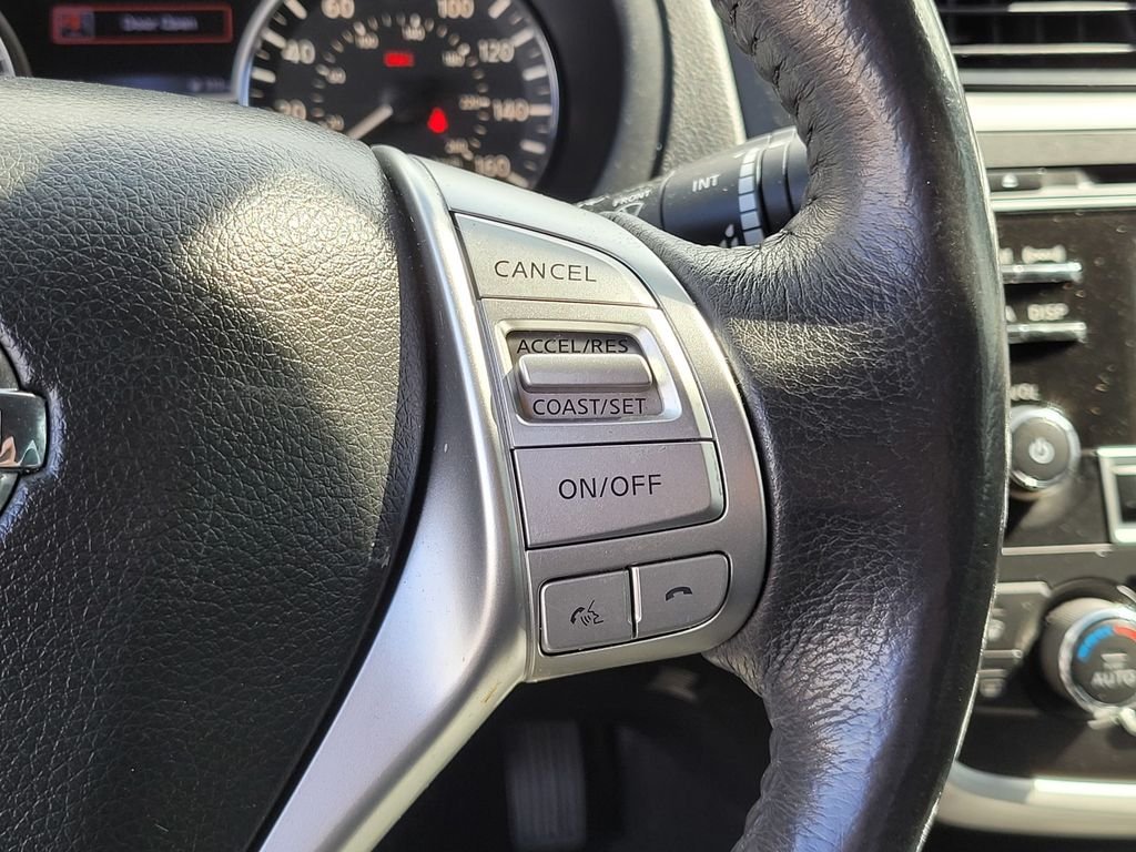 Used 2017 Gray Nissan 2.5 SL image 25