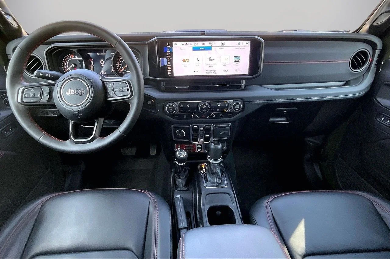 Used 2024 Green Jeep Rubicon image 16