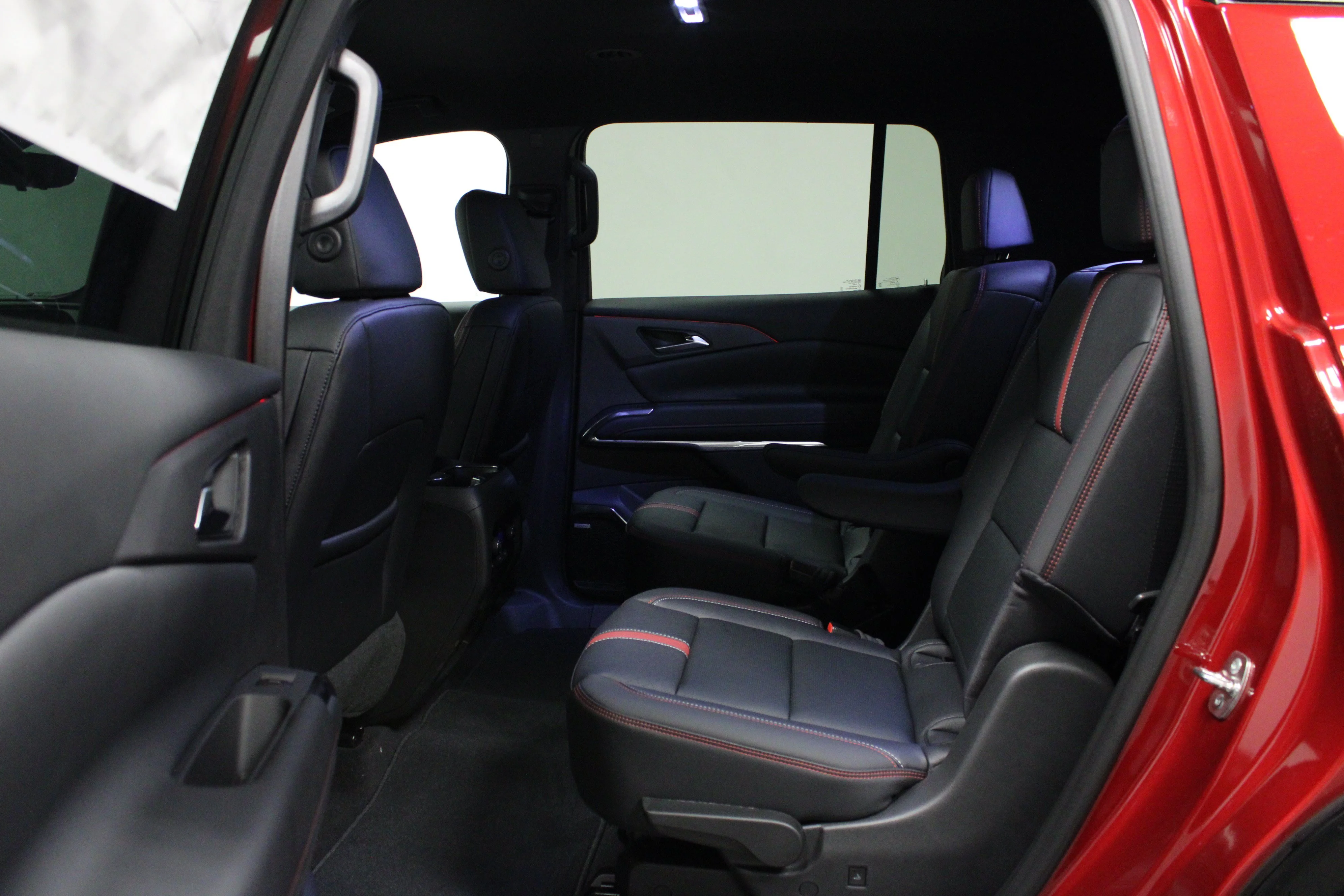 2026 Chevrolet Traverse RS - Photo 12