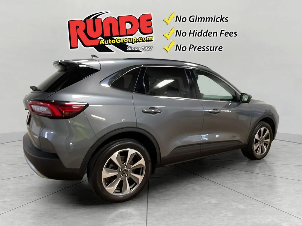 Used 2024 Gray Metallic Ford Platinum image 6