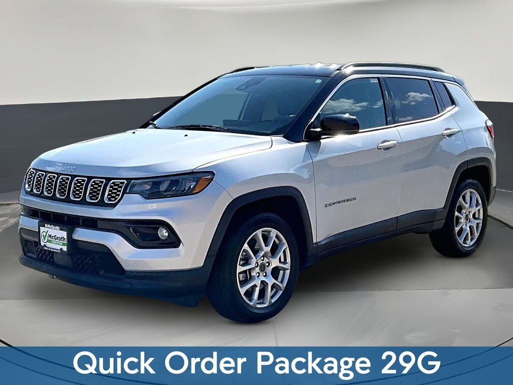 Used 2025 Silver Jeep Limited image 3
