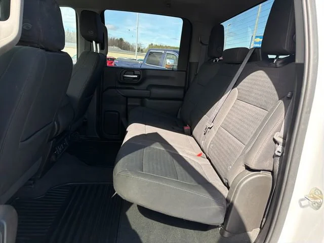 Used 2022 Summit White Chevrolet LT image 30
