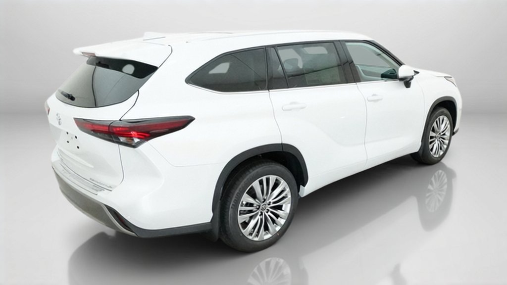 New 2026 Wind Chill Pearl Toyota Platinum image 9